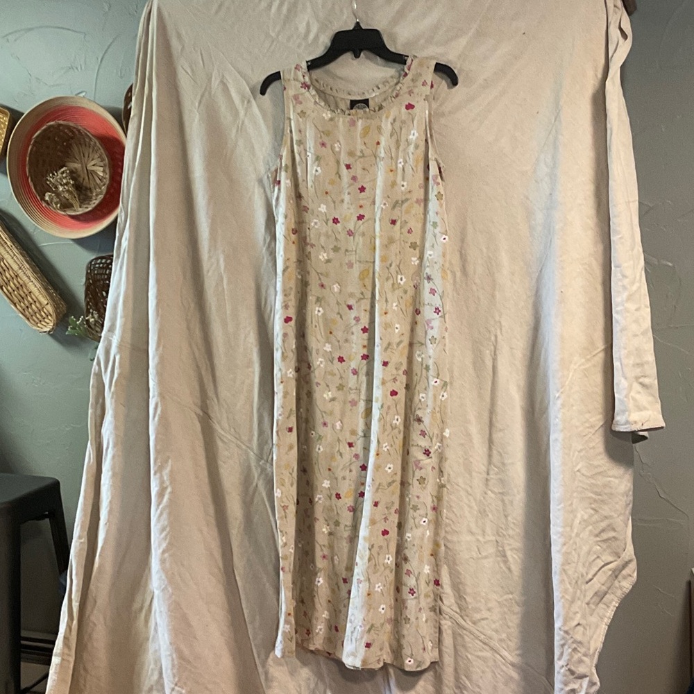 Vintage Floral Beige Midi Dress